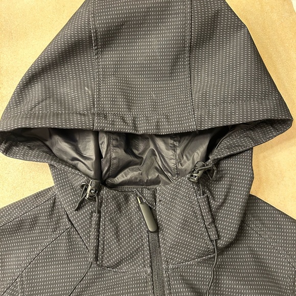 Halifax Traders Waterproof Soft Shell Women’s Hooded Jacket - Size M - Picture 6 of 9